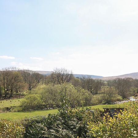 Villa White Roses Retreat Betws-y-Coed Esterno foto