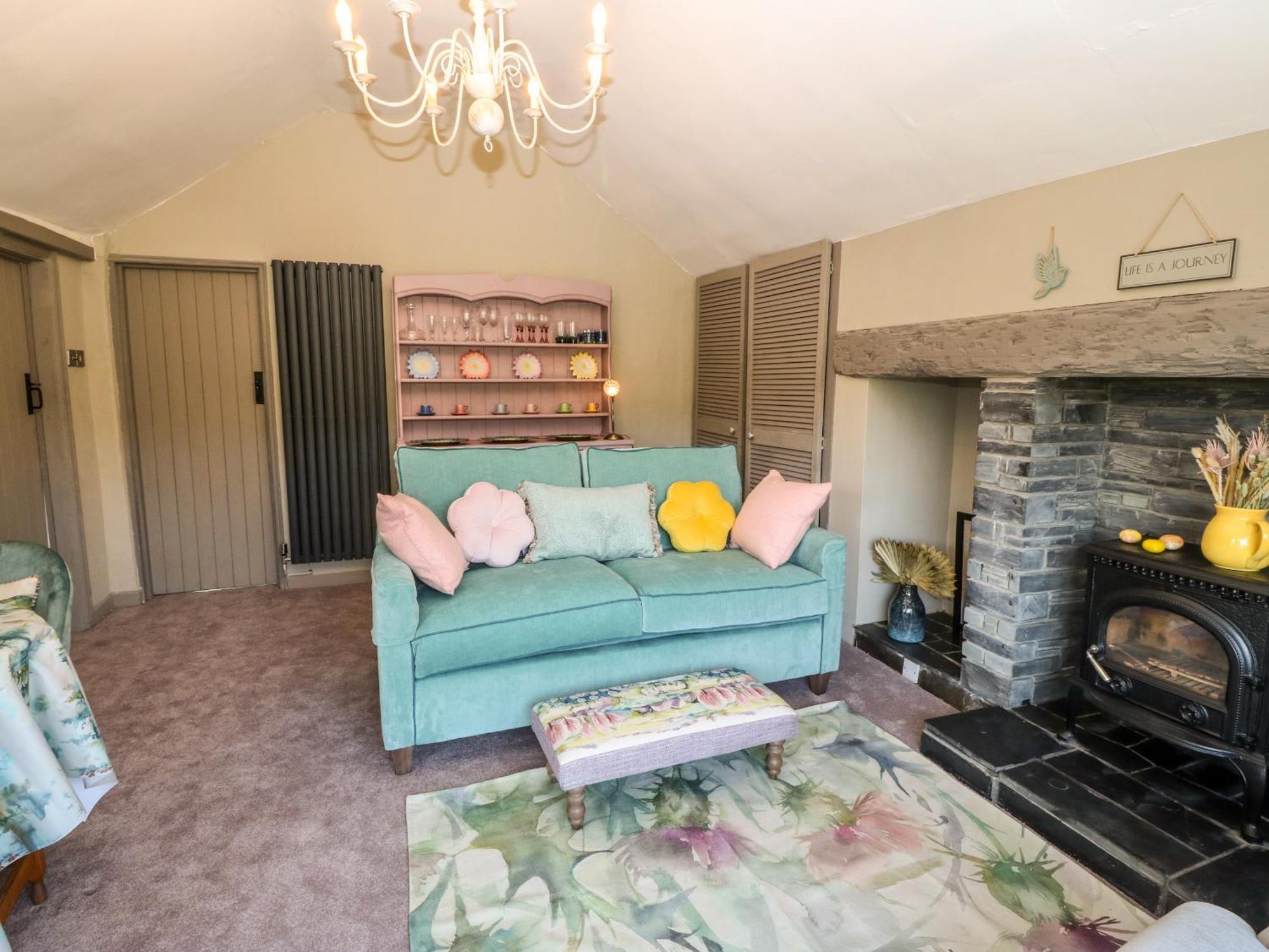 Villa White Roses Retreat Betws-y-Coed Esterno foto