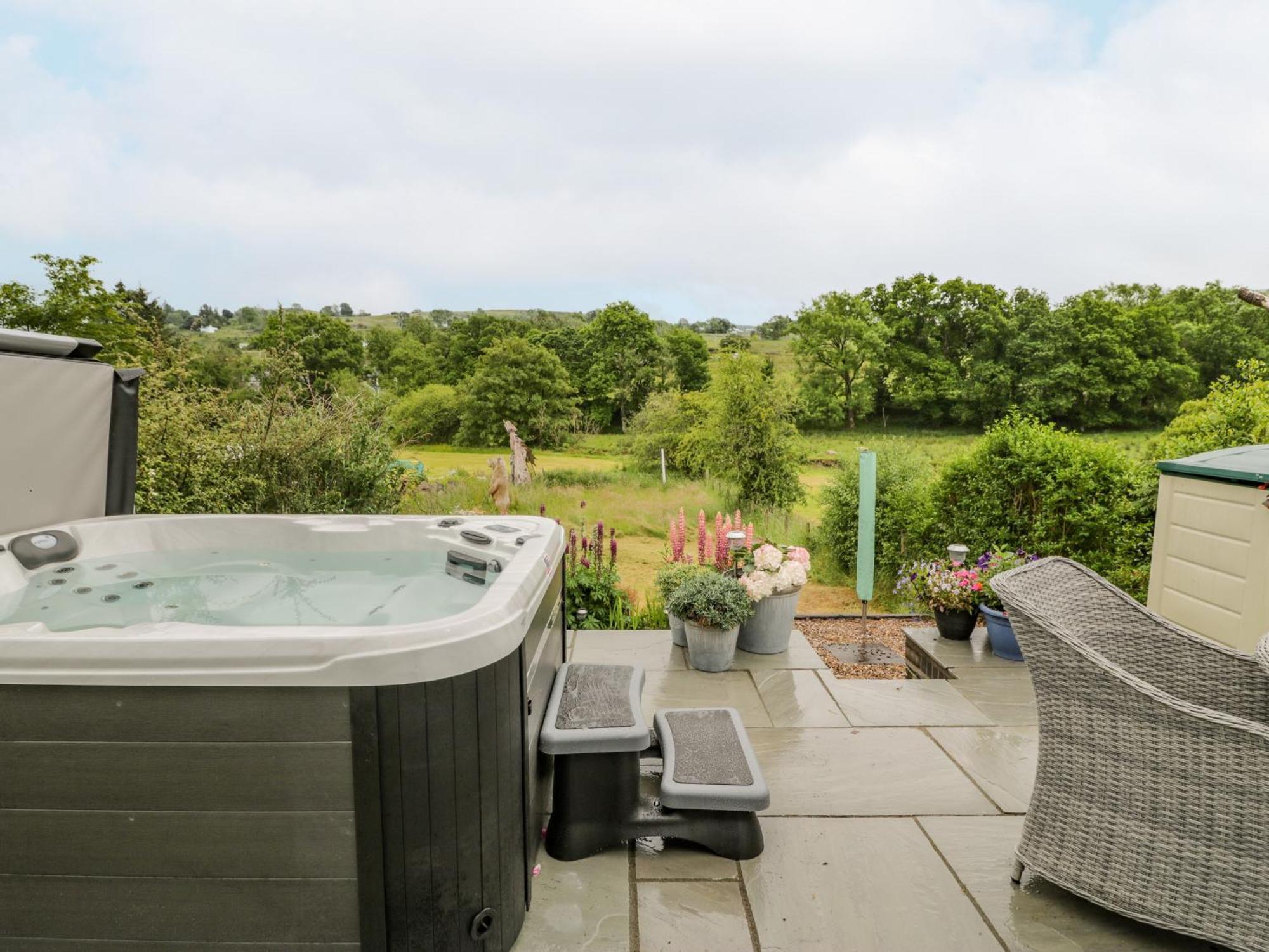 Villa White Roses Retreat Betws-y-Coed Esterno foto