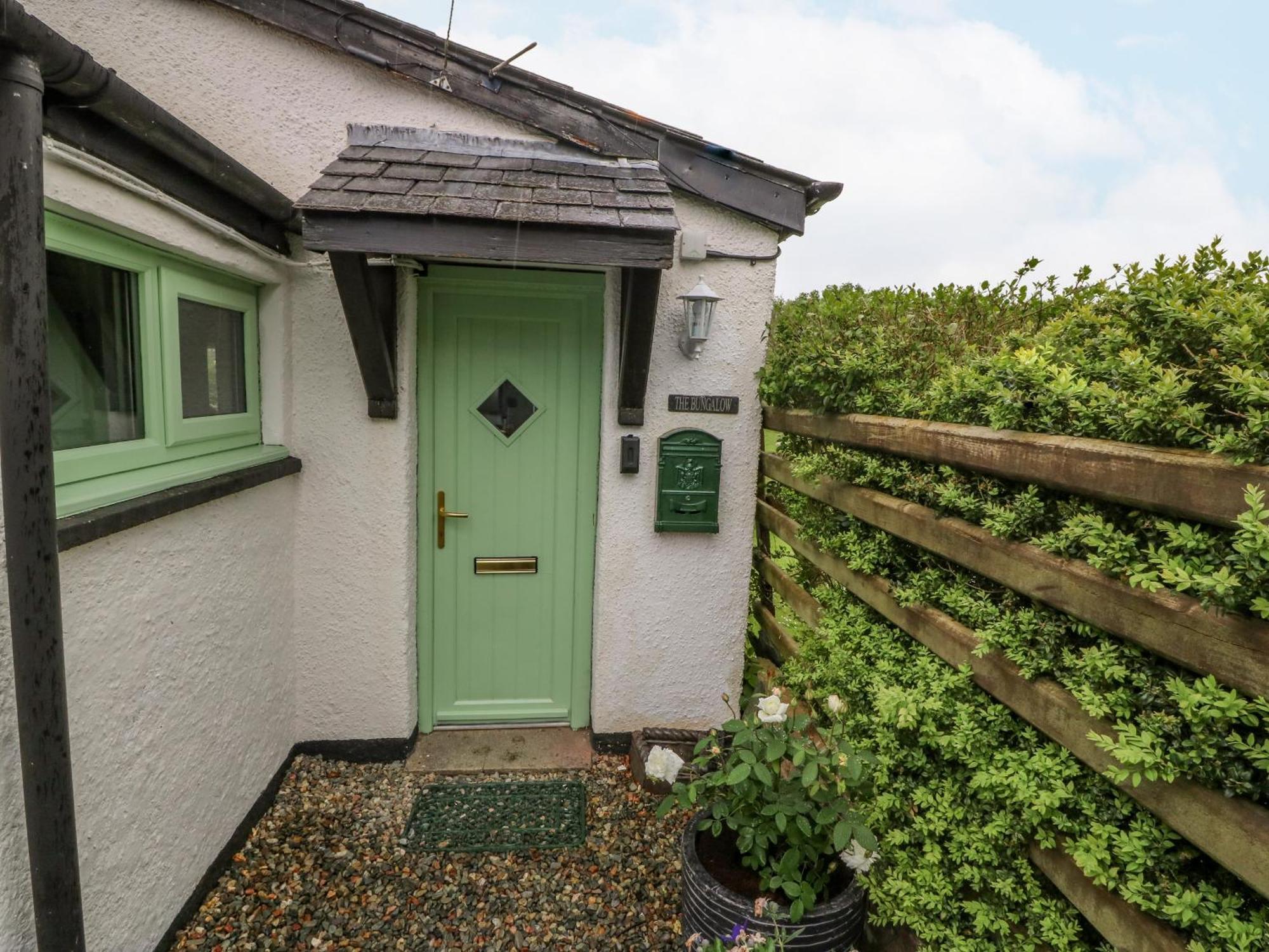 Villa White Roses Retreat Betws-y-Coed Esterno foto
